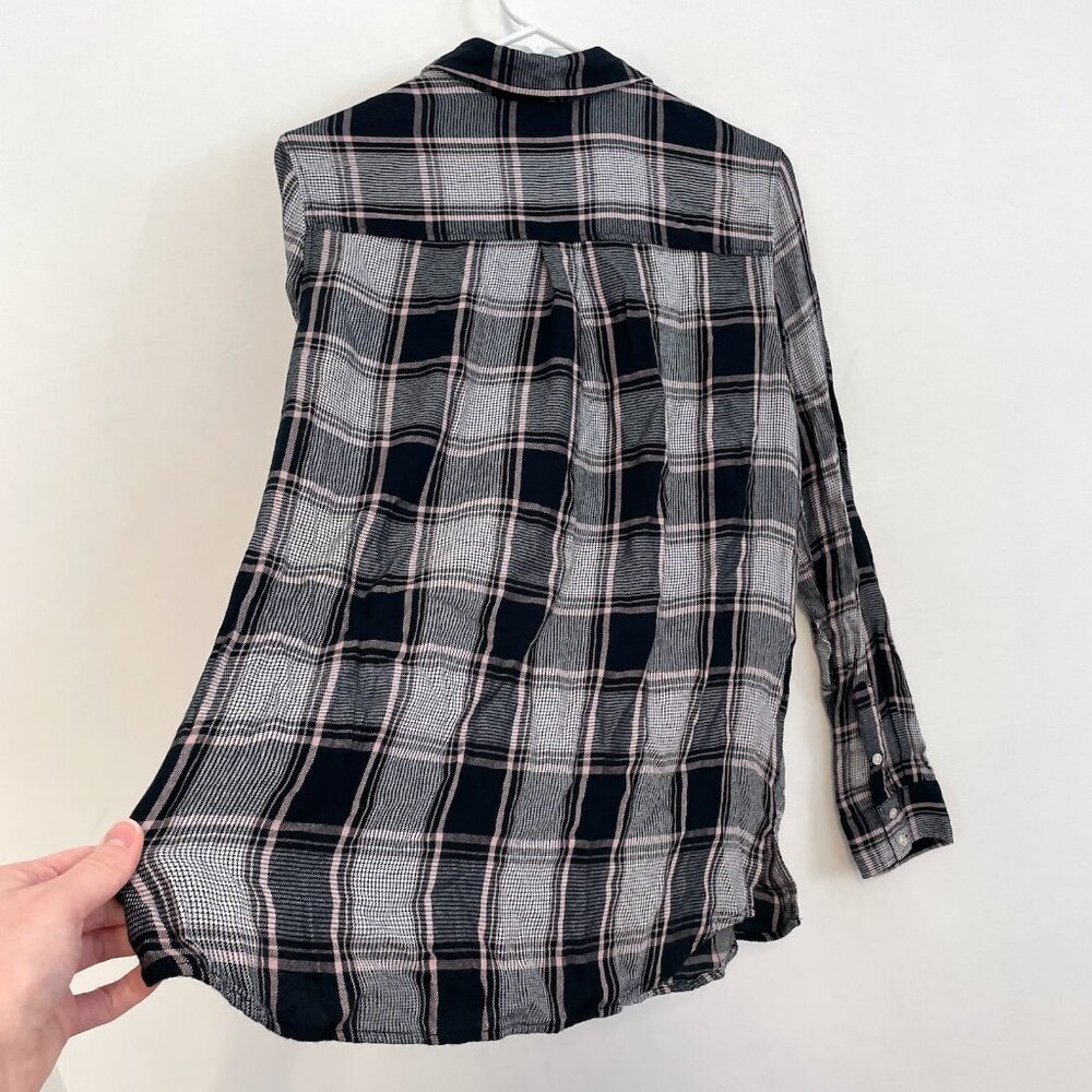 EXPRESS Patch Pocket Plaid Boyfriend Shirt Black White Flannel Button Down Tunic - Picture 16 of 16